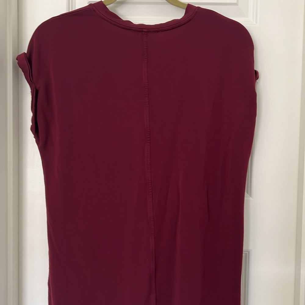 Ellison burgundy neck tunic top, Size small. - Picture 4 of 4